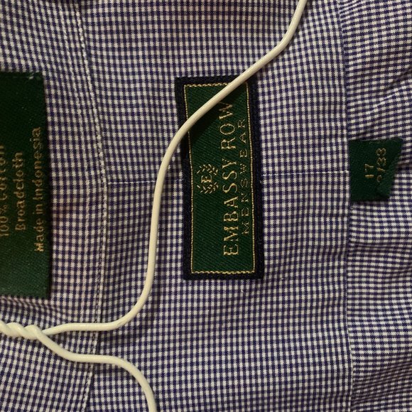 Embassy Row Button Down - Picture 3 of 3